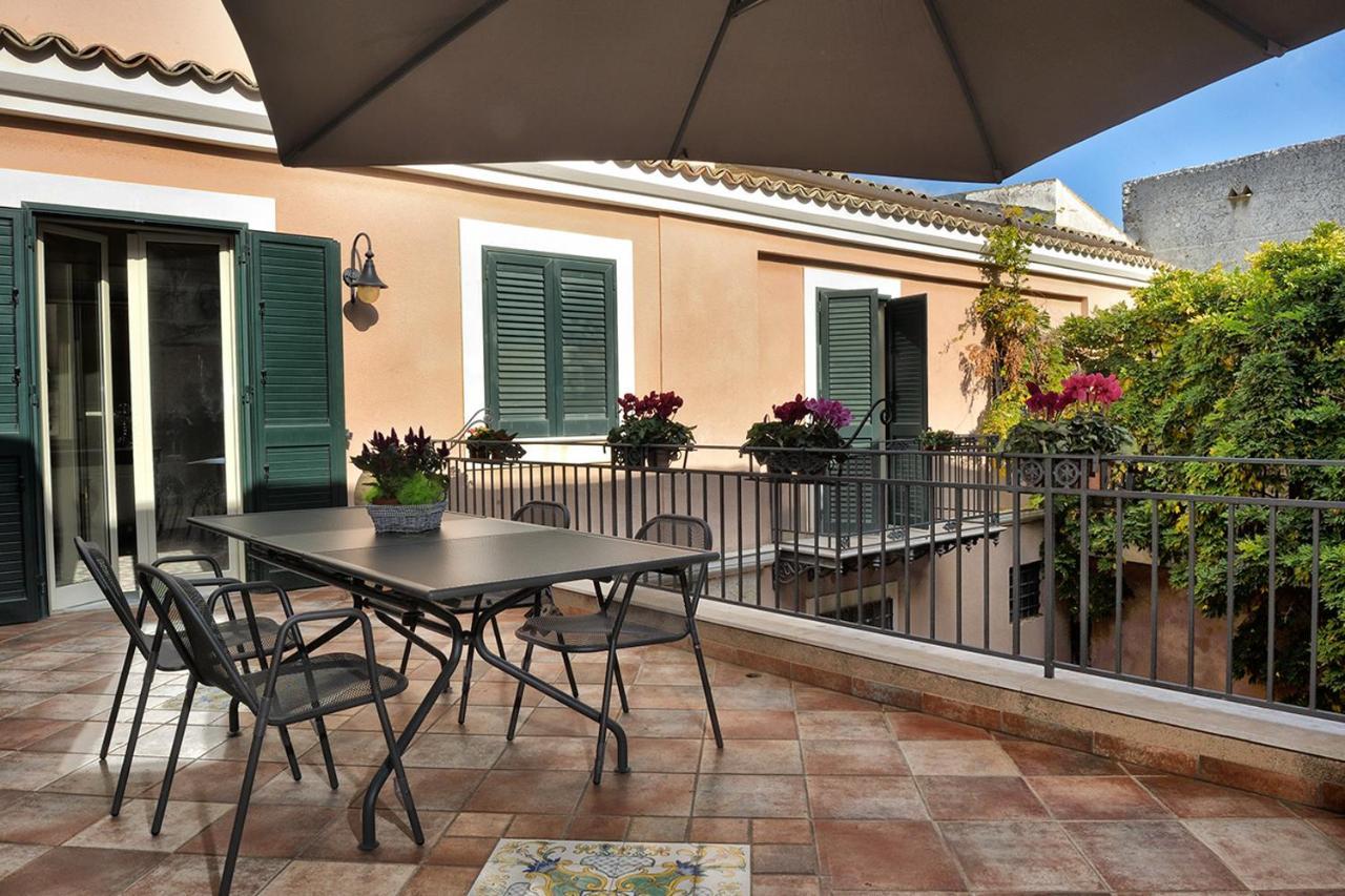 Palazzo Bella Bed and Breakfast Campobello di Licata Buitenkant foto