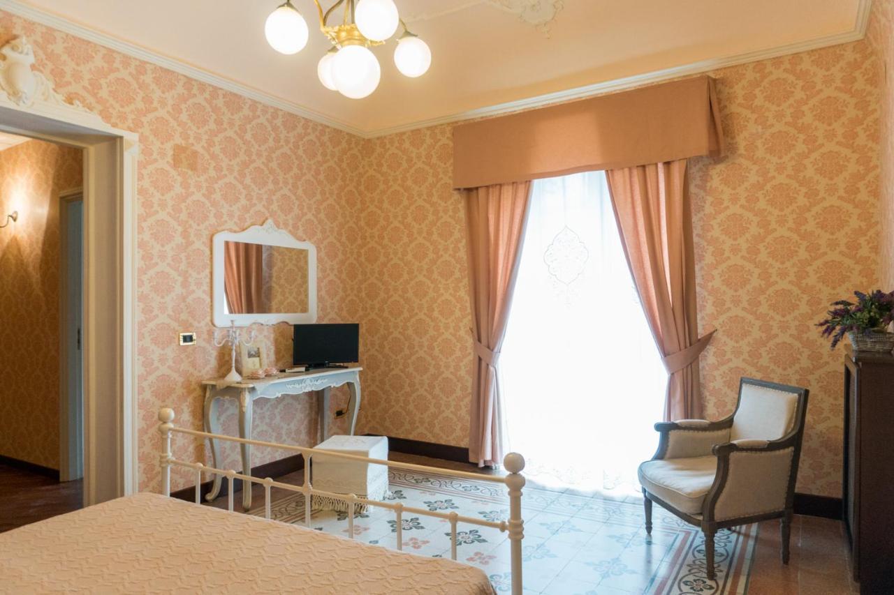 Palazzo Bella Bed and Breakfast Campobello di Licata Buitenkant foto